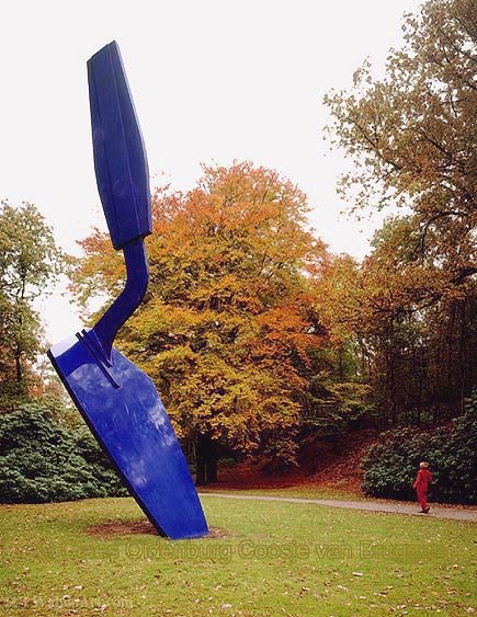 Troweli — Claes Thure Oldenburg